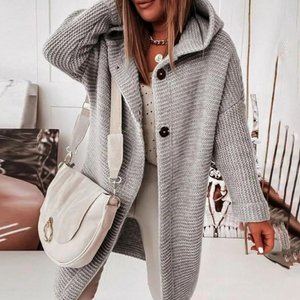 CozyWarm Cardigan - Jouw Warme en Stijlvolle Gebreide Cardigan om Deze Winter Door te Komen